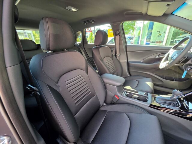 HYUNDAI i30 1.6 T-GDI 7-DCT Trend MY26 / CarPlay / Navi / Kamera / Voll-LED / Sitzheizung Ansicht 13 für Fahrzeugdetailseite