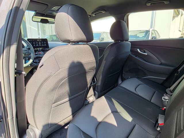 HYUNDAI i30 1.6 T-GDI 7-DCT Trend MY26 / CarPlay / Navi / Kamera / Voll-LED / Sitzheizung Ansicht 15 für Fahrzeugdetailseite