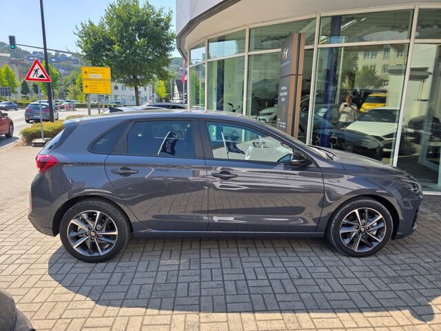 HYUNDAI i30 1.6 T-GDI 7-DCT Trend MY26 / CarPlay / Navi / Kamera / Voll-LED / Sitzheizung Ansicht 8 für Fahrzeugdetailseite