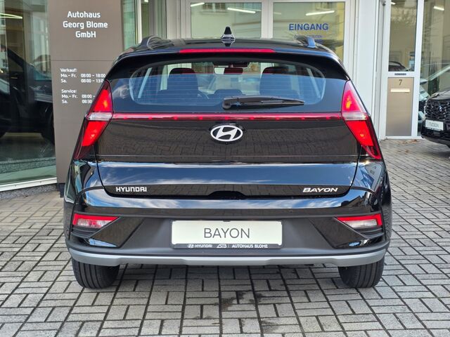 HYUNDAI BAYON 1.0 T-GDI Select MY26 / CarPlay / Kamera / PDC / Navi / Bluetooth Ansicht 7 für Fahrzeugdetailseite