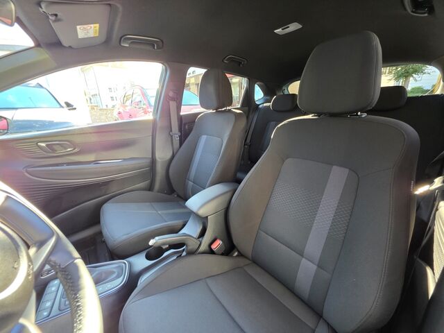 HYUNDAI i20 1.0 T-GDI 7-DCT Blackline MY26 / BOSE / Navi / CarPlay / Kamera / PDC Ansicht 11 für Fahrzeugdetailseite