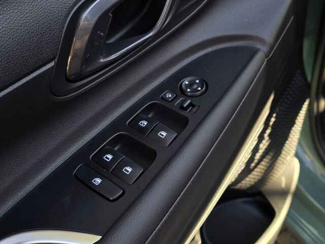 HYUNDAI i20 1.0 T-GDI 7-DCT Blackline MY26 / BOSE / Navi / CarPlay / Kamera / PDC Ansicht 25 für Fahrzeugdetailseite