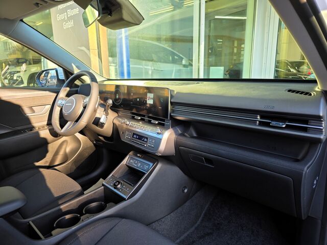 HYUNDAI KONA 1.6 T-GDI 7-DCT Trend MY26, elektr. Heckklappe, Navi, Kamera, PDC, SHZ, CarPlay, LED Ansicht 12 für Fahrzeugdetailseite