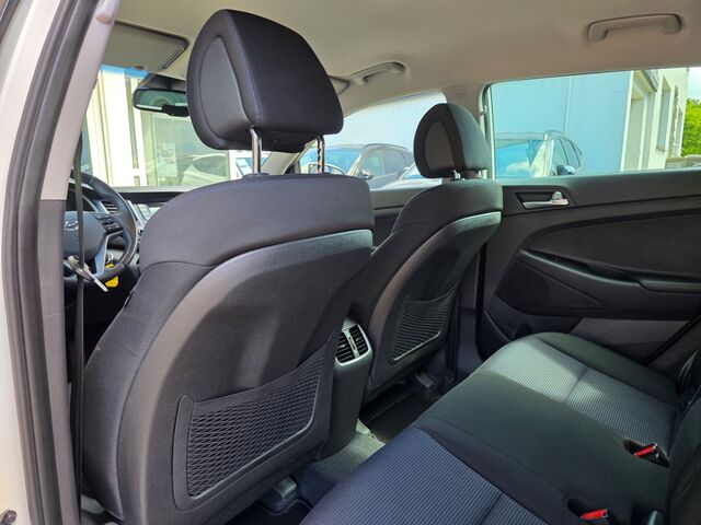 HYUNDAI TUCSON 1.6 T-GDI 7-DCT 4WD Trend Winterräder / PDC / Sitz- & Lenkradheizung Ansicht 15 für Fahrzeugdetailseite
