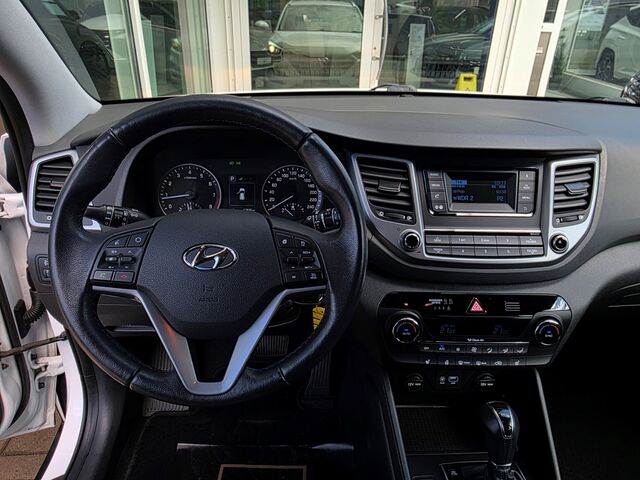 HYUNDAI TUCSON 1.6 T-GDI 7-DCT 4WD Trend Winterräder / PDC / Sitz- & Lenkradheizung Ansicht 17 für Fahrzeugdetailseite