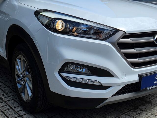 HYUNDAI TUCSON 1.6 T-GDI 7-DCT 4WD Trend Winterräder / PDC / Sitz- & Lenkradheizung Ansicht 2 für Fahrzeugdetailseite