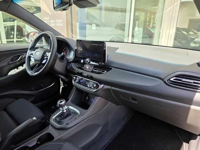 HYUNDAI i30 Fastback FL N Performance 2.0 T-GDI Winterräder / CarPlay / Navi / Kamera / PDC Ansicht 12 für Fahrzeugdetailseite