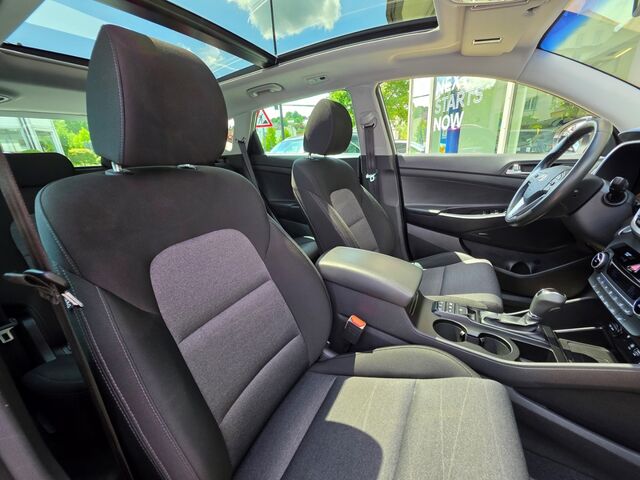 HYUNDAI TUCSON 2.0 CRDi A/T 4WD Premium AHK / Allwetterreifen / ACC / Navi / Voll-LED / Totwinkel Ansicht 12 für Fahrzeugdetailseite