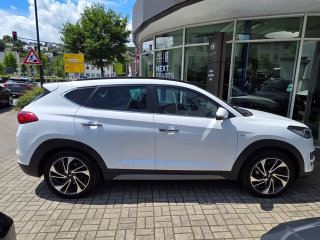 HYUNDAI TUCSON 2.0 CRDi A/T 4WD Premium AHK / Allwetterreifen / ACC / Navi / Voll-LED / Totwinkel Ansicht 5 für Fahrzeugdetailseite