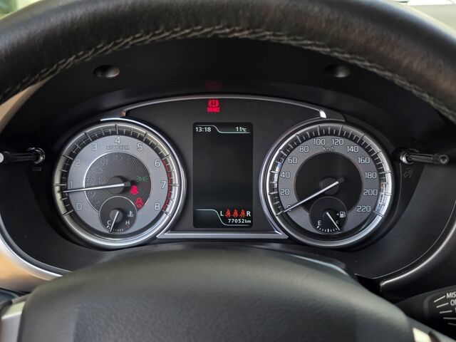 SUZUKI Vitara 1.4 4x2 Comfort AHK / Navi / Kamera / Klimaautomatik Ansicht 18 für Fahrzeugdetailseite