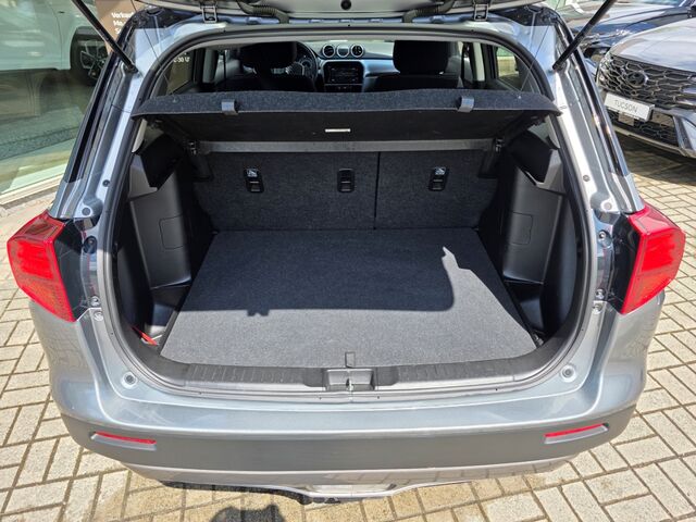 SUZUKI Vitara 1.4 4x2 Comfort AHK / Navi / Kamera / Klimaautomatik Ansicht 23 für Fahrzeugdetailseite
