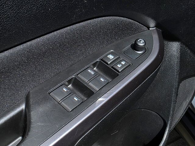 SUZUKI Vitara 1.4 4x2 Comfort AHK / Navi / Kamera / Klimaautomatik Ansicht 25 für Fahrzeugdetailseite