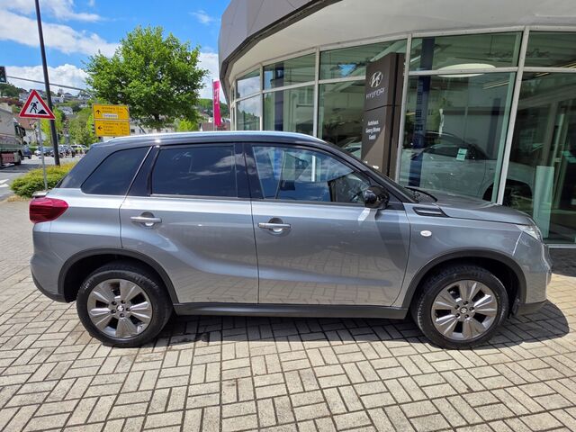 SUZUKI Vitara 1.4 4x2 Comfort AHK / Navi / Kamera / Klimaautomatik Ansicht 8 für Fahrzeugdetailseite