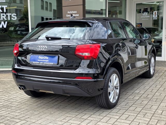 AUDI Q2 35 TFSi DSG sport AHK / Winterräder / Leder / Pano / Navi / / Sitzheizung Ansicht 6 für Fahrzeugdetailseite