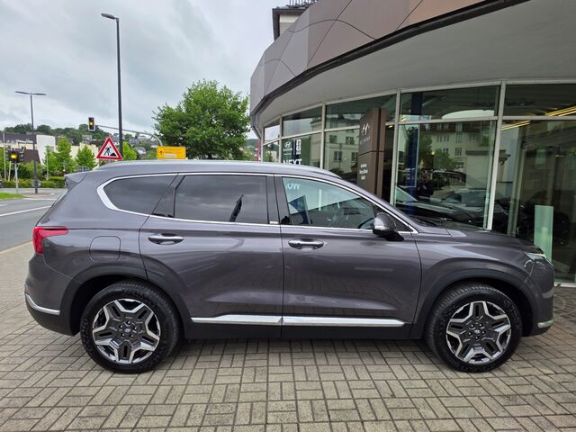 HYUNDAI SANTA FE PHEV 1.6 T-GDI A/T 4WD Prime / AHK / Winterräder / Pano / 360° / Leder / Totwinkel / Navi Ansicht 8 für Fahrzeugdetailseite