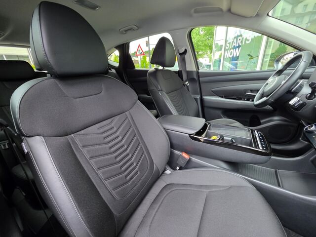 HYUNDAI TUCSON FL 1.6 CRDi 7-DCT 4WD TREND / AHK / Winterräder / Navi / Voll-LED / Kamera / Teilleder Ansicht 11 für Fahrzeugdetailseite