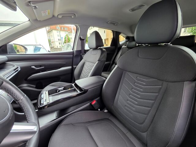 HYUNDAI TUCSON FL 1.6 CRDi 7-DCT 4WD TREND / AHK / Winterräder / Navi / Voll-LED / Kamera / Teilleder Ansicht 8 für Fahrzeugdetailseite