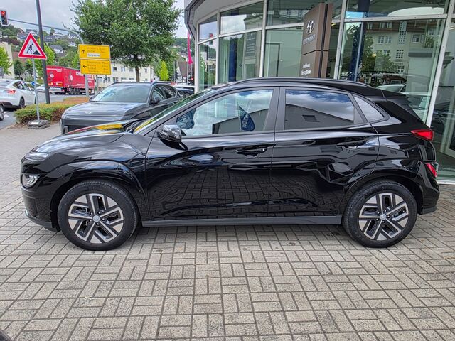 HYUNDAI KONA Elektro 100 kW ADVANTAGE MY23 / Winterräder / Navi / Voll-LED/ Kamera / PDC Ansicht 3 für Fahrzeugdetailseite