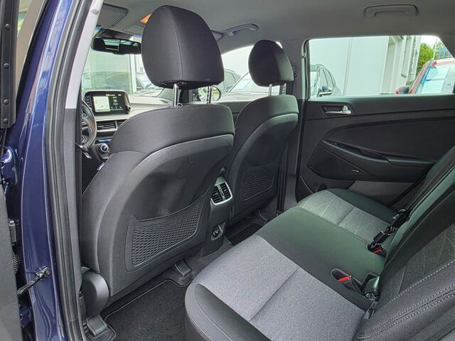 HYUNDAI TUCSON 2.0 CRDi AT 4WD Premium / AHK / ACC / Navi / CarPlay / 360° / KRELL / Smart-Key Ansicht 16 für Fahrzeugdetailseite