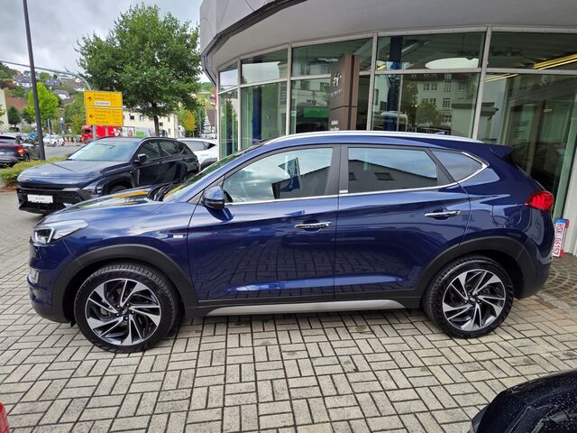 HYUNDAI TUCSON 2.0 CRDi AT 4WD Premium / AHK / ACC / Navi / CarPlay / 360° / KRELL / Smart-Key Ansicht 4 für Fahrzeugdetailseite