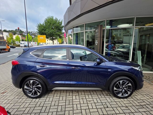 HYUNDAI TUCSON 2.0 CRDi AT 4WD Premium / AHK / ACC / Navi / CarPlay / 360° / KRELL / Smart-Key Ansicht 8 für Fahrzeugdetailseite