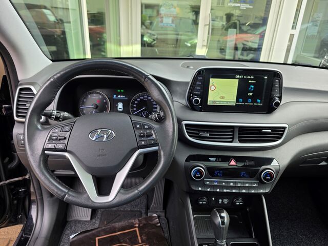 HYUNDAI TUCSON 1.6 T-GDI 7-DCT 4WD Premium / AHK / Pano / Leder / ACC / LED / KRELL Ansicht 19 für Fahrzeugdetailseite