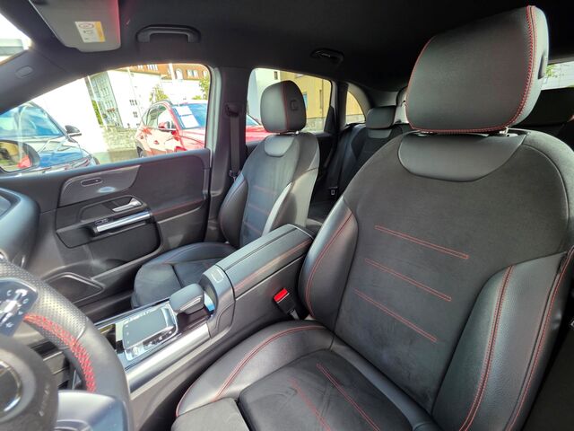 MERCEDES-BENZ B 200 DCT AMG Line / LED / Night-Paket / Navi / Allwetter / Kamera / PDC Ansicht 11 für Fahrzeugdetailseite