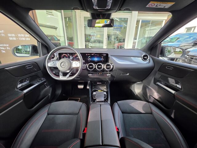 MERCEDES-BENZ B 200 DCT AMG Line / LED / Night-Paket / Navi / Allwetter / Kamera / PDC Ansicht 14 für Fahrzeugdetailseite