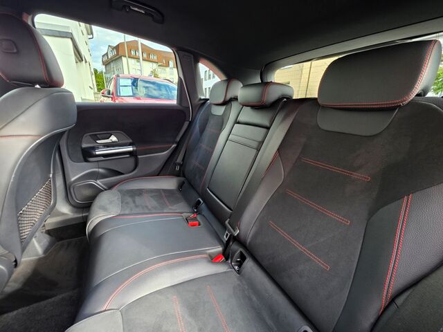 MERCEDES-BENZ B 200 DCT AMG Line / LED / Night-Paket / Navi / Allwetter / Kamera / PDC Ansicht 16 für Fahrzeugdetailseite