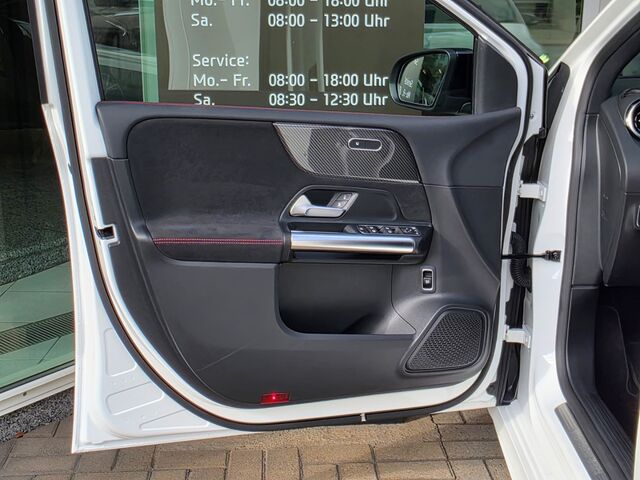 MERCEDES-BENZ B 200 DCT AMG Line / LED / Night-Paket / Navi / Allwetter / Kamera / PDC Ansicht 24 für Fahrzeugdetailseite