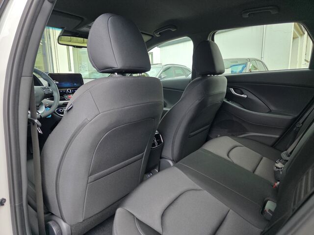 HYUNDAI i30 1.6 T-GDI 7-DCT Trend MY26 / Navi /Voll-LED / Kamera / CarPlay Ansicht 15 für Fahrzeugdetailseite