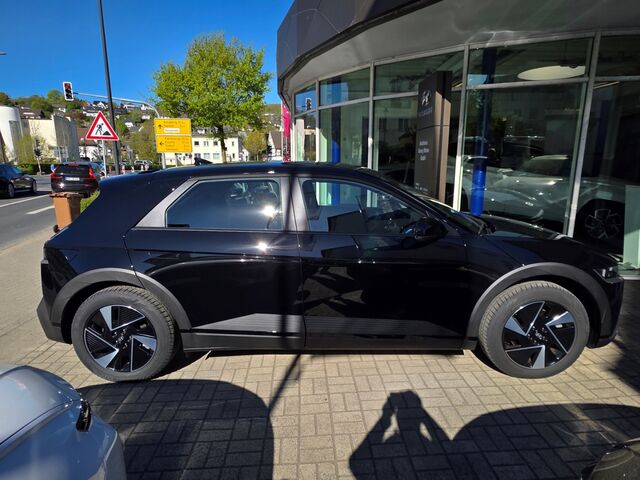 HYUNDAI IONIQ 5 84 kWh DYNAMIQ MY25 / Allwetter / elektr. Heckklappe / CarPlay / Kamera / Wärmepumpe Ansicht 8 für Fahrzeugdetailseite