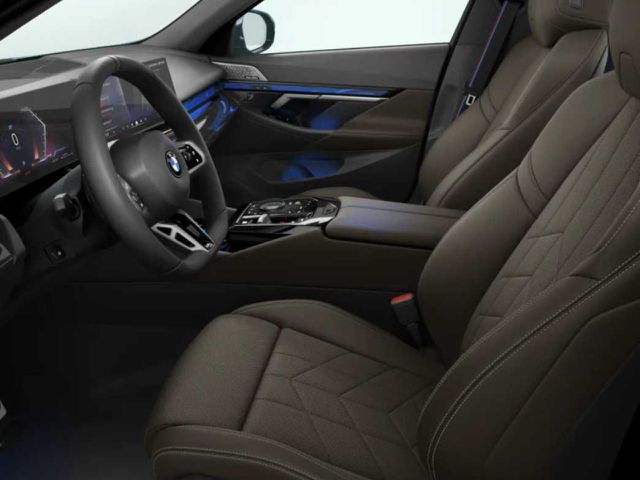 BMW 540 d TxDr M Sport Pro HUD ACC P+Icon.Pano.B&W21 Sportpaket Bluetooth Navi LED Klima Aktivlenkung Sta Ansicht 9 für Fahrzeugdetailseite