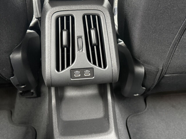 BMW 220 Active Tourer 220d AT HUD ACC SuView.Lenkh.AktivSitz.H/K AHK Navi LED PDC Ansicht 12 für Fahrzeugdetailseite