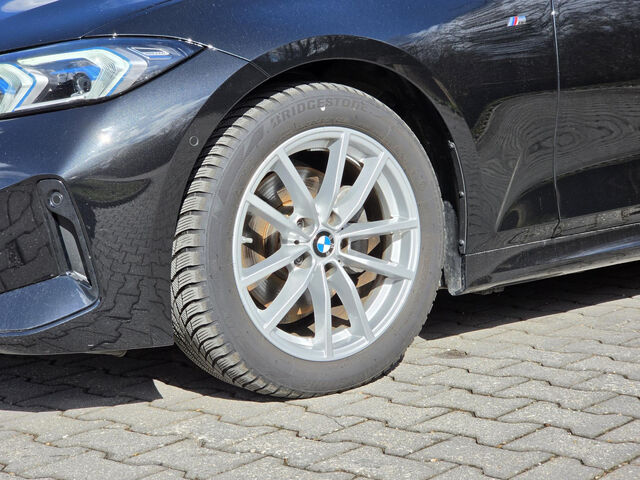 BMW 320 d xDr.T.M Sport PanoD.AHK ACC HUD Lenkradh.P+ Sportpaket Bluetooth Navi LED Klima Aktivlenkung PD Ansicht 8 für Fahrzeugdetailseite