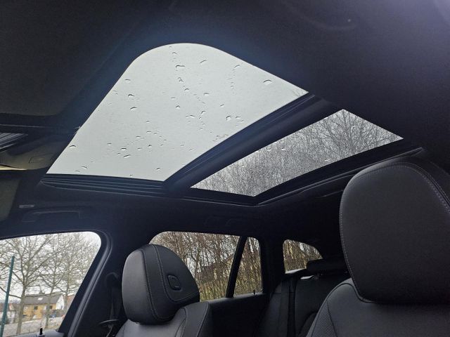 BMW 320 i T.M Sport PanoD.AHK ACC HUD Lenkradh.Park+ Sportpaket Bluetooth Navi LED Klima Aktivlenkung PDC Ansicht 13 für Fahrzeugdetailseite