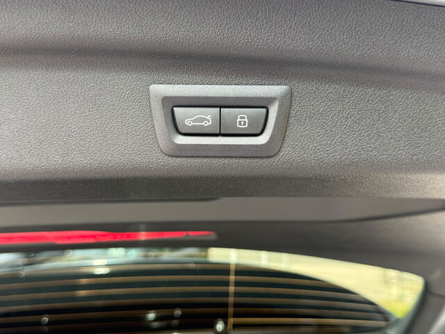 BMW 218 Active Tourer 218i AT M Sport HUD SuView.Pano.Lenkh.H/K AHK Sportpaket Bluetooth Navi LED Klima PDC el. Fenster Ansicht 13 für Fahrzeugdetailseite