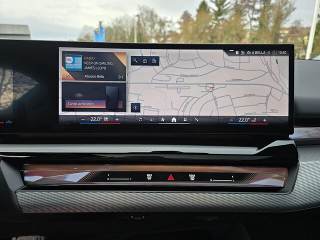 BMW 540 d TxDr M Sport Pro.HUD.SuView.Lenkh.Bow&Wilk Sportpaket Navi LED Klima PDC Ansicht 12 für Fahrzeugdetailseite