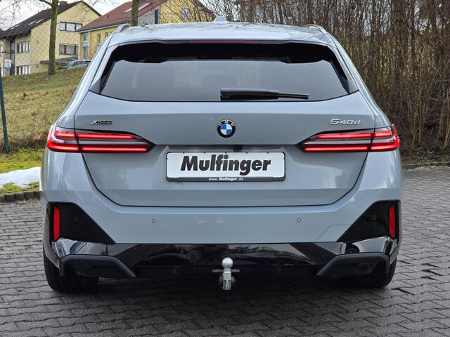 BMW 540 d TxDr M Sport Pro.HUD.SuView.Lenkh.Bow&Wilk Sportpaket Navi LED Klima PDC Ansicht 6 für Fahrzeugdetailseite