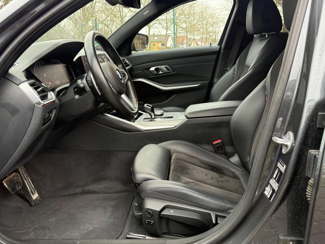 BMW 320 i M Sport LiveP.HiFi GSD.SHZ.KomfZ.19Fin.391 Sportpaket Bluetooth Navi LED Klima Aktivlenkung PDC Ansicht 10 für Fahrzeugdetailseite