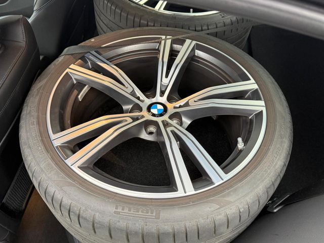 BMW 320 i M Sport LiveP.HiFi GSD.SHZ.KomfZ.19Fin.391 Sportpaket Bluetooth Navi LED Klima Aktivlenkung PDC Ansicht 9 für Fahrzeugdetailseite