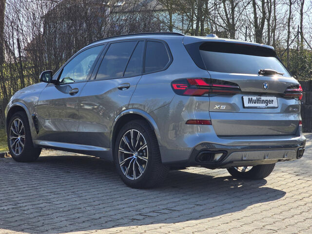 BMW X5 x40d M Sport Pro KomfS.HUD ACC Ha/Ka Pano AHK Sportpaket Bluetooth Navi LED Klima PDC el. Fenster Ansicht 5 für Fahrzeugdetailseite