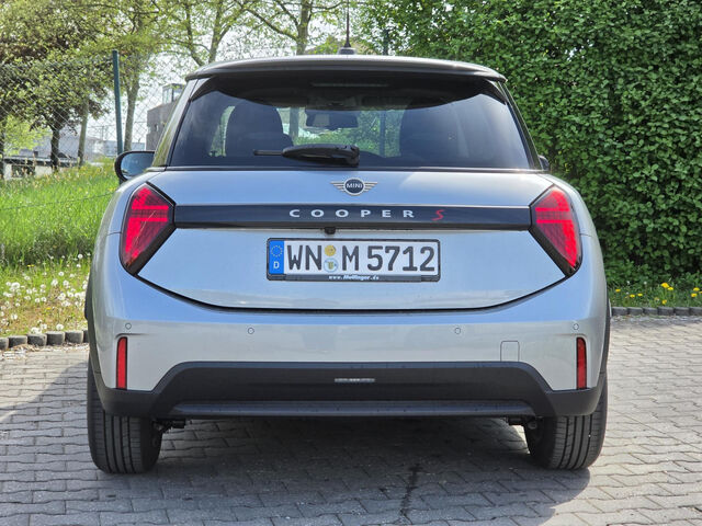 MINI Cooper S HUD PanoD.Kamera Lenkradh.KomfZug OLED Bluetooth Head Up Display Navi LED Klima Einparkhilf Ansicht 6 für Fahrzeugdetailseite