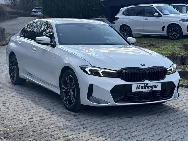 BMW 330 e xDr M Sport Pro HUD ACC SuView.Ha/Ka AHK18 Sportpaket Bluetooth Navi LED Klima Aktivlenkung PDC Ansicht 4 für Fahrzeugdetailseite