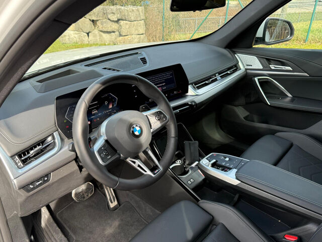 BMW X1 x23d M Sport HUD ACC SurView PanoD.19Leas499 Sportpaket Bluetooth Navi LED Vollleder Klima PDC el Ansicht 10 für Fahrzeugdetailseite