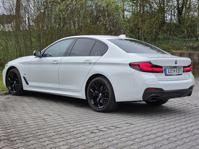 BMW 520 d xDr.M Sport Laser ACC SurView 19 Fin.440,- Sportpaket Bluetooth HUD Navi Klima PDC el. Fenster Ansicht 5 für Fahrzeugdetailseite