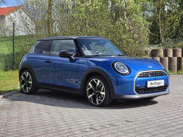 MINI Cooper C Favoured Sports. HUD ACC SurView PanoD Bluetooth Head Up Display Navi LED Klima Einparkhilf Ansicht 4 für Fahrzeugdetailseite