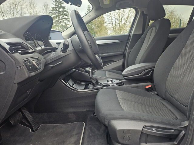 BMW X2 x25e Advantage Navi LED Sitzh.Tempom.ParkAss Bluetooth Klima PDC el. Fenster Ansicht 8 für Fahrzeugdetailseite