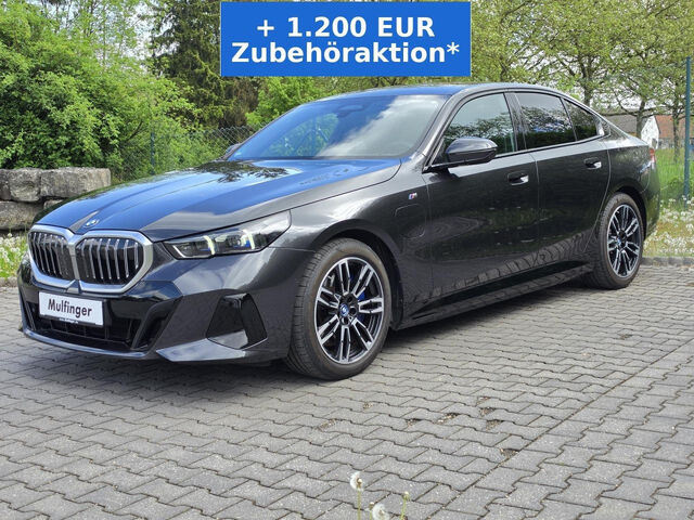 BMW 550 e M Sport IntAktL.PanoD.AutoBahn.AHK Fin1,99 Sportpaket Bluetooth HUD Navi LED Klima Aktivlenkung Ansicht 2 für Fahrzeugdetailseite