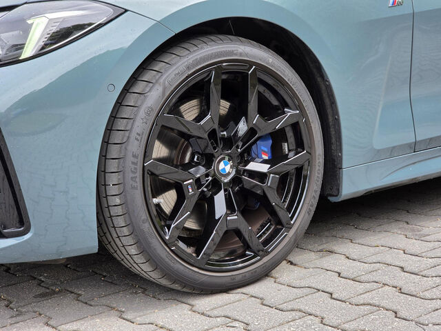 BMW M440 i xDr.M Sport HUD ACC SuView Ha/Ka GlasD.19 Sportpaket Bluetooth Navi LED Vollleder Klima Aktivl Ansicht 8 für Fahrzeugdetailseite